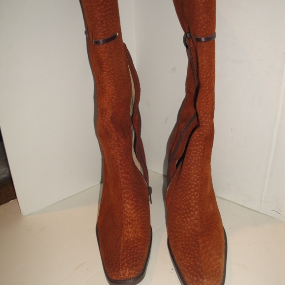 FASHION SUEDE BOOT WOMENS SHOE SIZE 6 - Picture 4 of 6